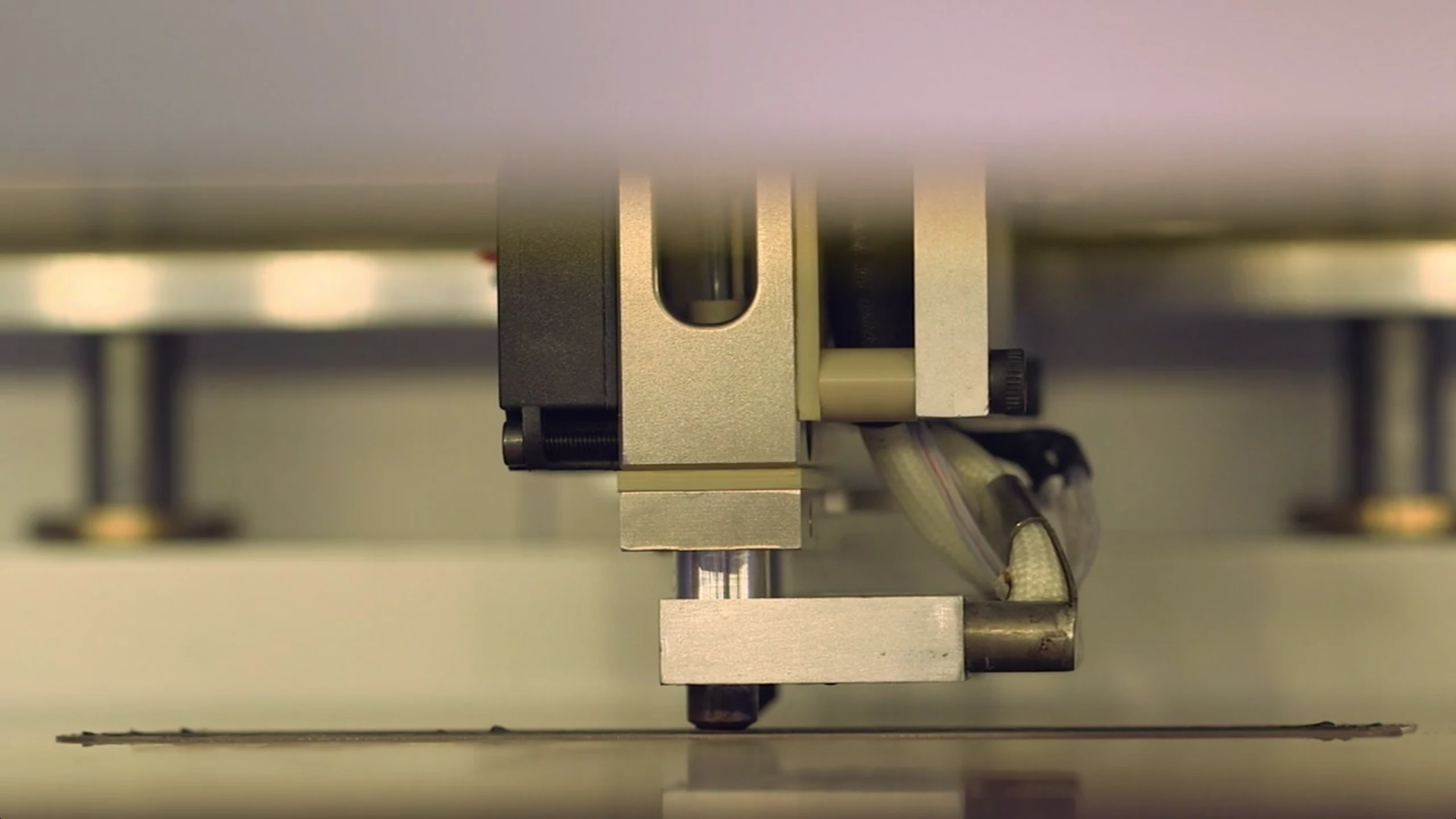 The Mark One's removable platform clips back in with 10-micron accuracy