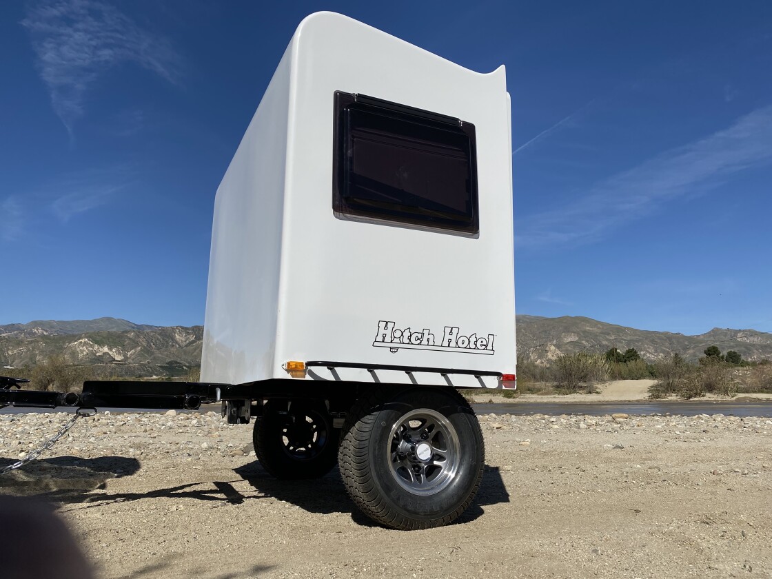 Tiny, telescoping Hitch Hotel camper gets its own trailer wheels