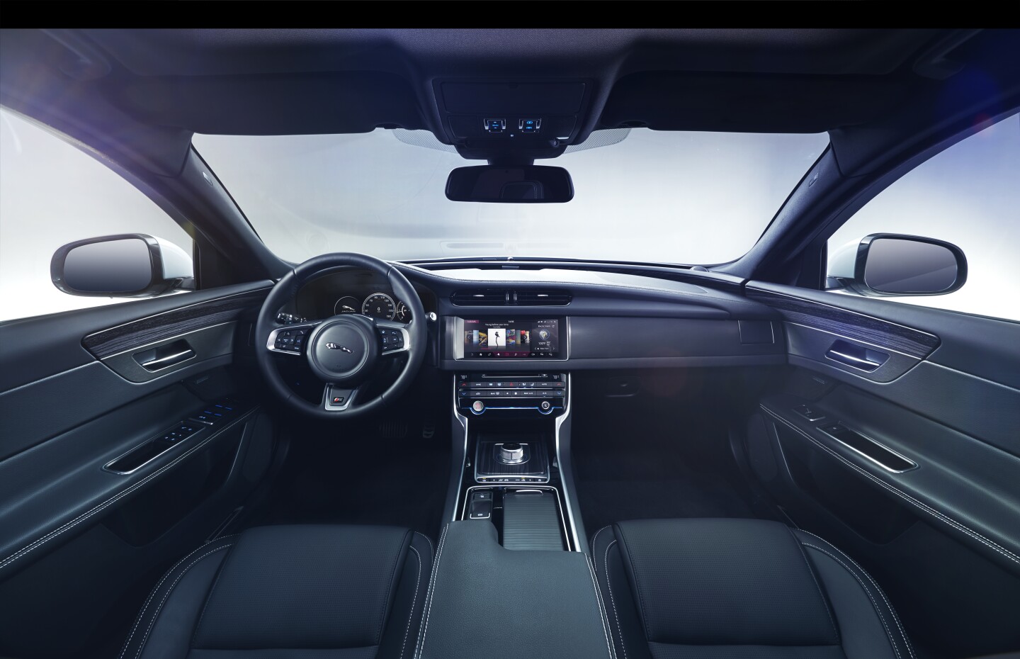 The 2016 Jaguar XF cockpit view