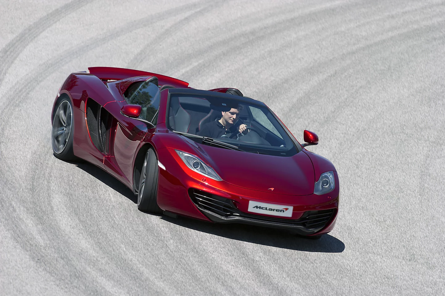 The McLaren 12C goes from 0-100 mph (161 km/h) in 6.1 seconds