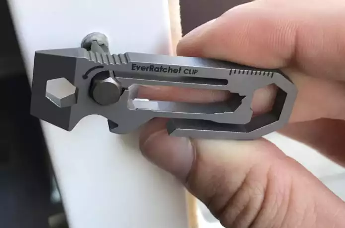 The EverRatchet Clip multitool in action
