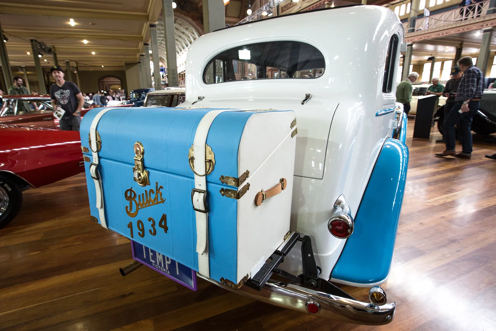 This 1934 Buick Series 50 Sedan is completely original aside from the paintwork (Photo: Nick Lavars/Gizmag)