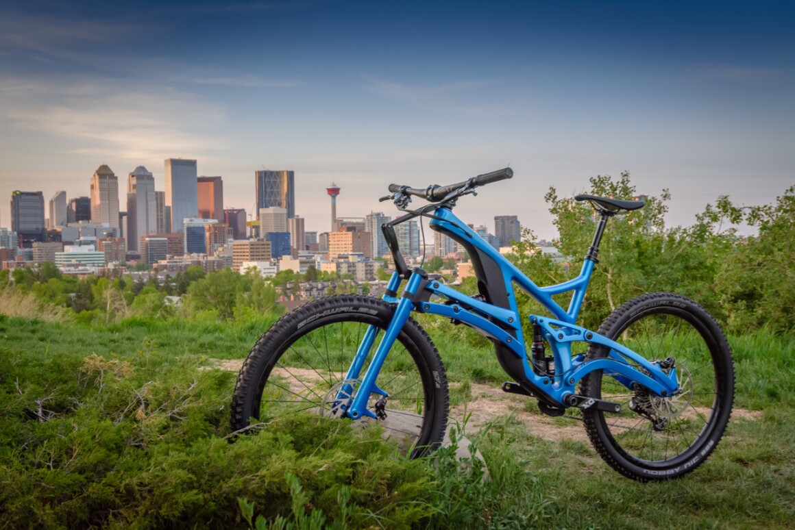Canadian mountain bike follows a different trail