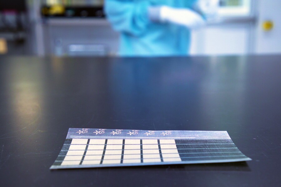 If scaled up and applied to a typical rooftop , MIT's new solar cells would only weigh around 20 kg (44 lb)