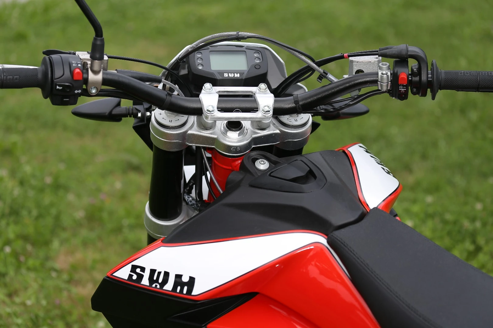 BMW-era Husky owners will find this view to be quite familiar