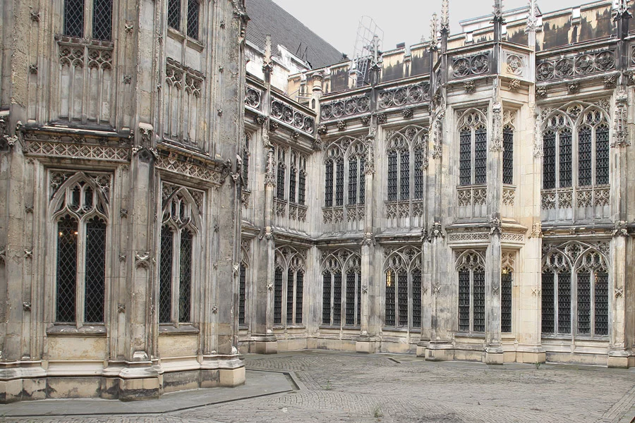The Palace of Westminster is looking rather tired