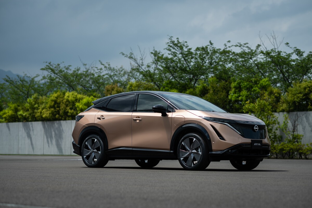 The Ariya rides on five-spoke, 19-inch wheels, though 20-inch wheels are also available)