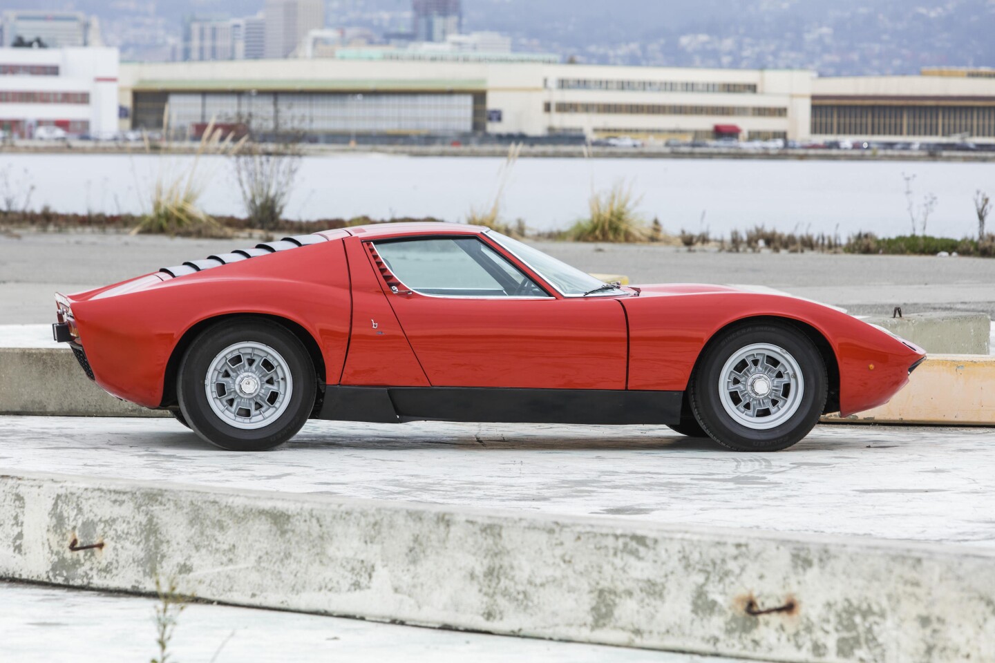 1969 Lamborghini Miura S - Coachwork by Bertone - Design by Gandini