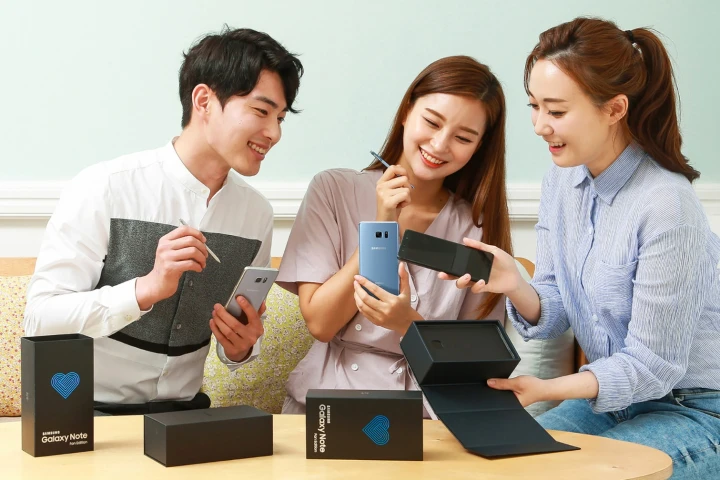 Thanks to Samsung's rigorous new battery checks, the Fan Edition won't singe your skin