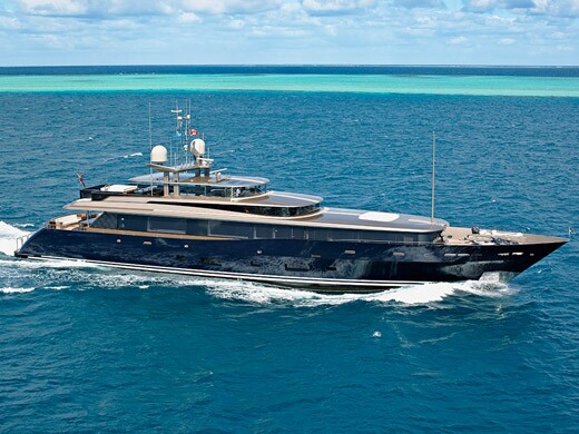 Loretta Anne by Alloy Yachts won Motor Yacht of the Year