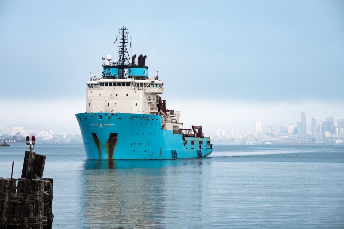 A Maersk Launcher vessel will tow the Ocean Cleanup system out to sea