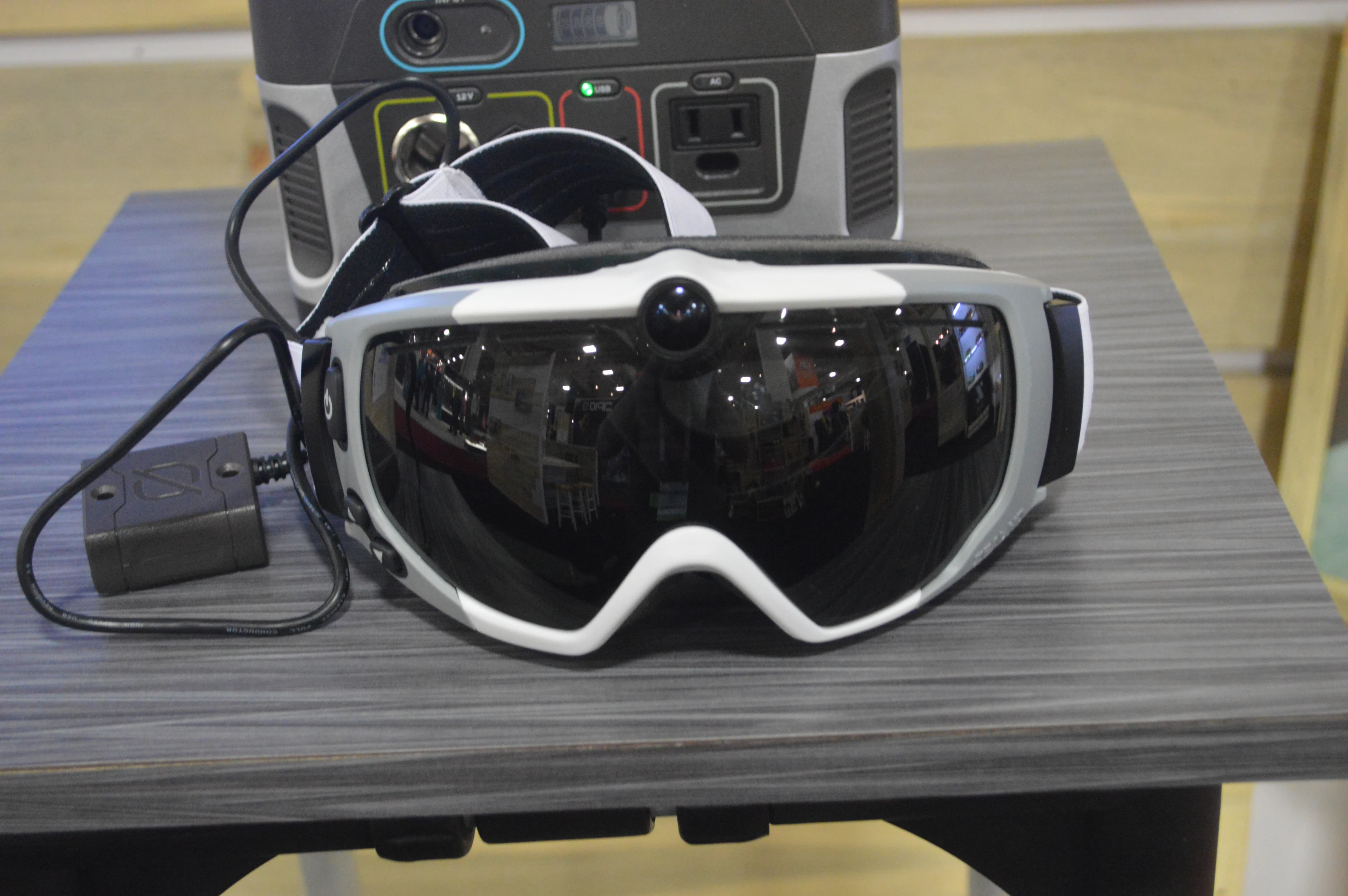The new HD2 Camera Goggle includes Wi-Fi streaming capabilities