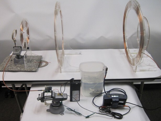 The prototype system, which could lead to one used for wirelessly powering implanted heart pumps (Photo: UW)