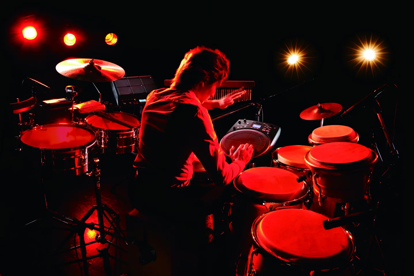 The HPD-20 includes 850 instrument sounds from around the world, and players can use these to build up to 200 custom kits or make use of the 100 ready-to-play sets