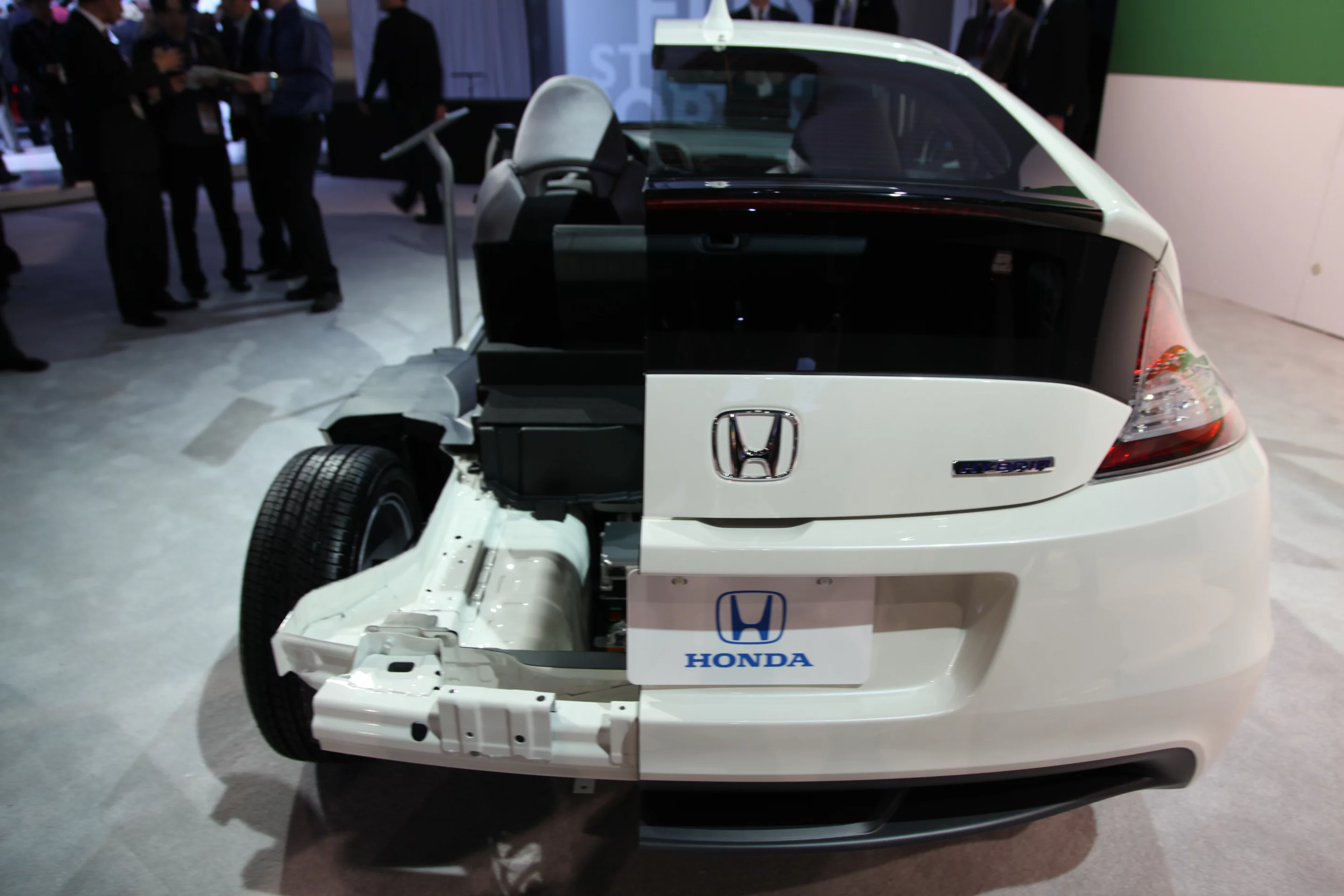 Hondaâ€™s CR-Z 2010 hybrid