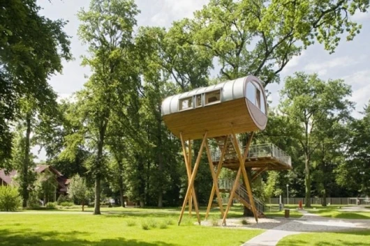 World of Living–park treehouse