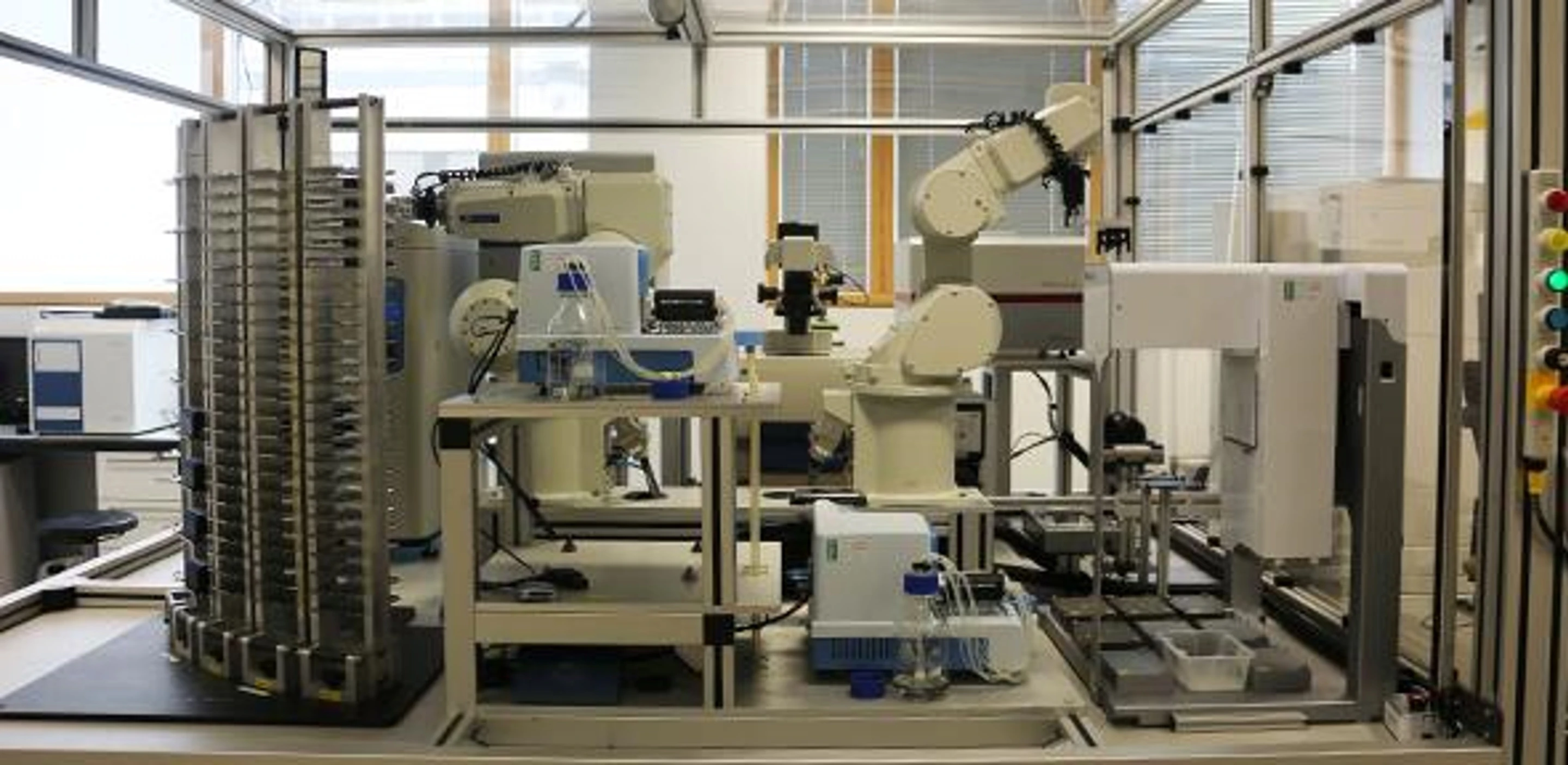 Eve is capable of making and amending hypotheses based on testing (Photo: University of Manchester)