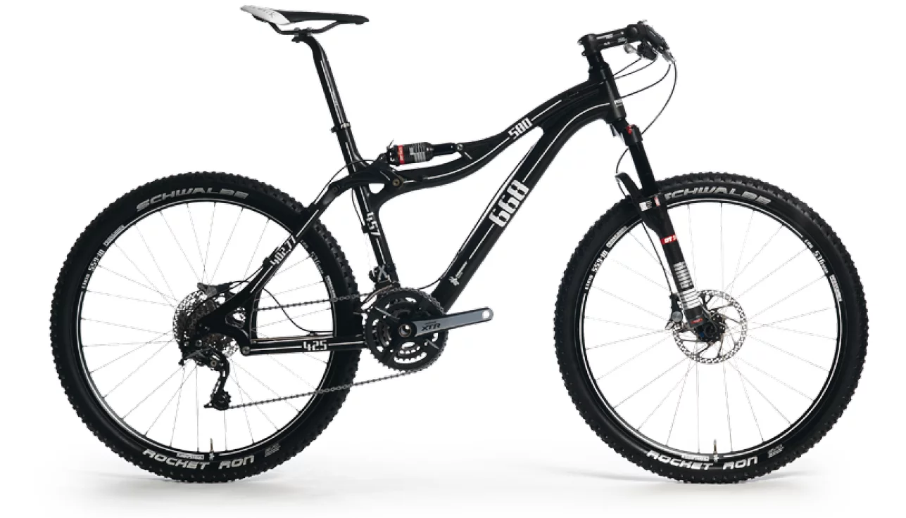 The Pronghorn mountain bike frame with APLS - the suspension unit is mounted on the top tube of the frame to help riders extract more energy from the chain