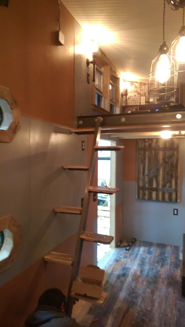 Entrance and upstairs (Photo: Maximus Extreme Living Solutions)