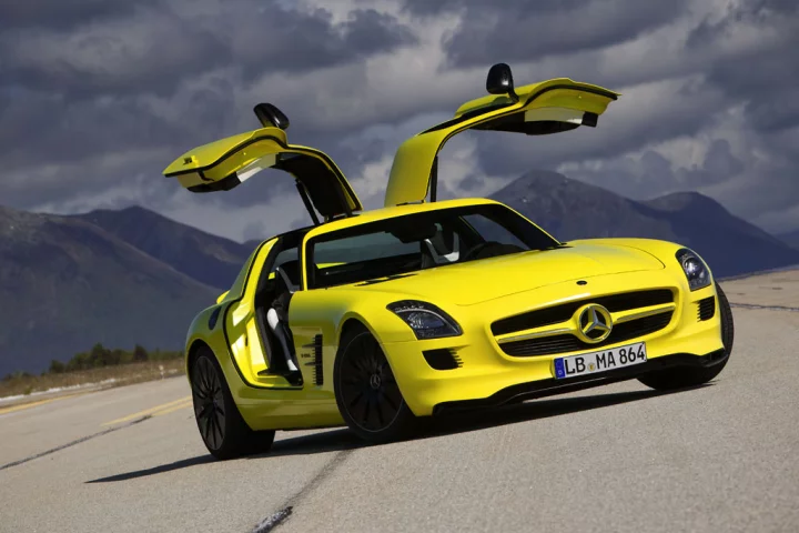 Mercedes-AMG SLS E-CELL