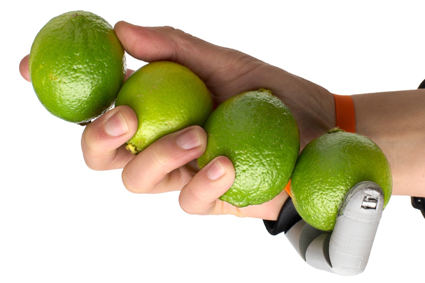 Apesar de ser específico para a mão direita, o Terceiro Polegar provou ser fácil de aprender para canhotos.