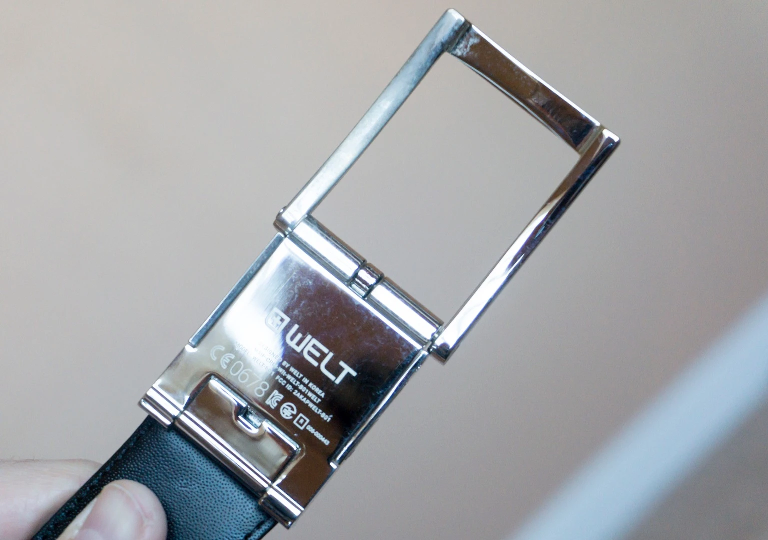 Bottom of the Welt buckle