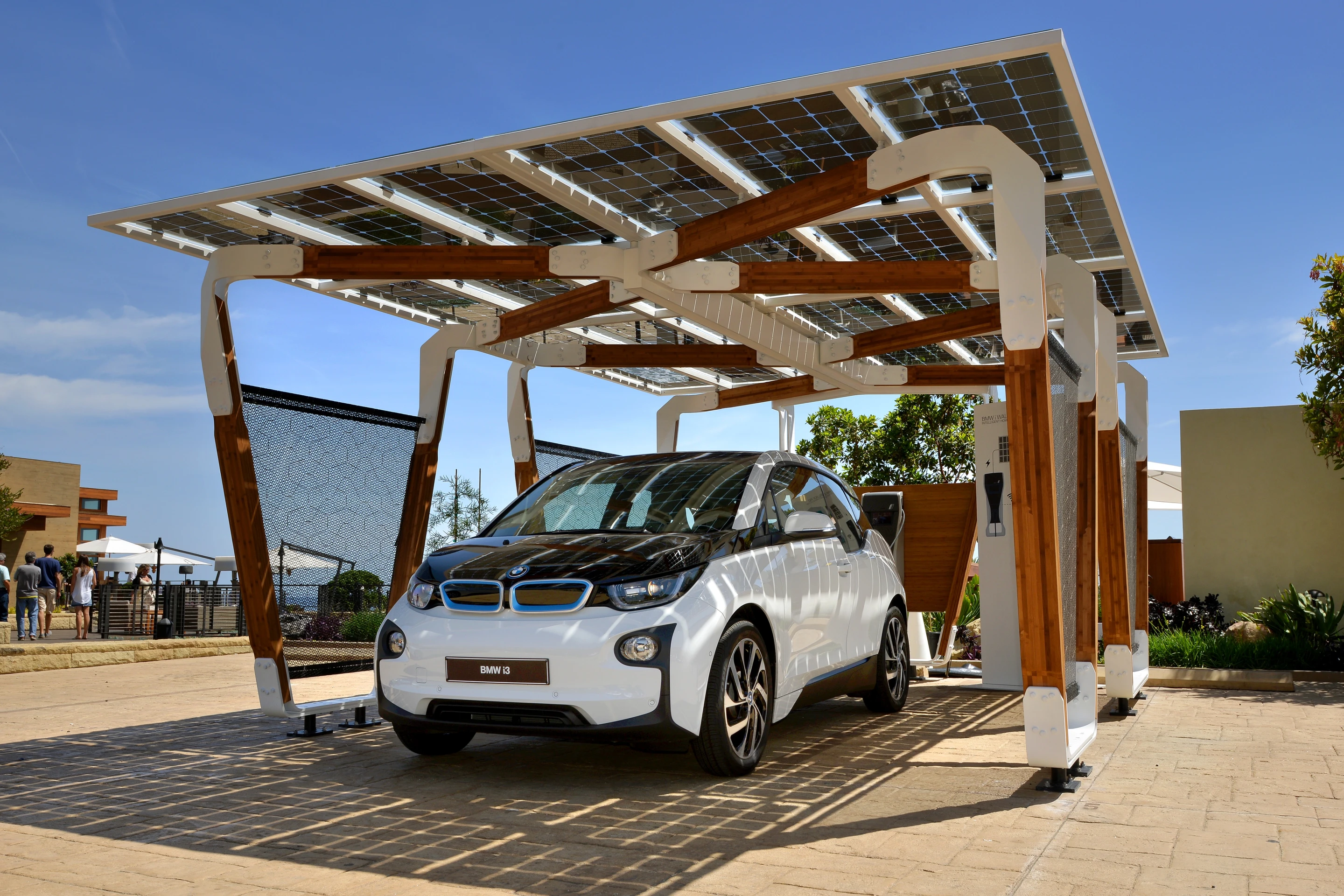 The Wallbox also provides owners with a detailed report on the amount of solar going into the system and how that compares against grid consumption