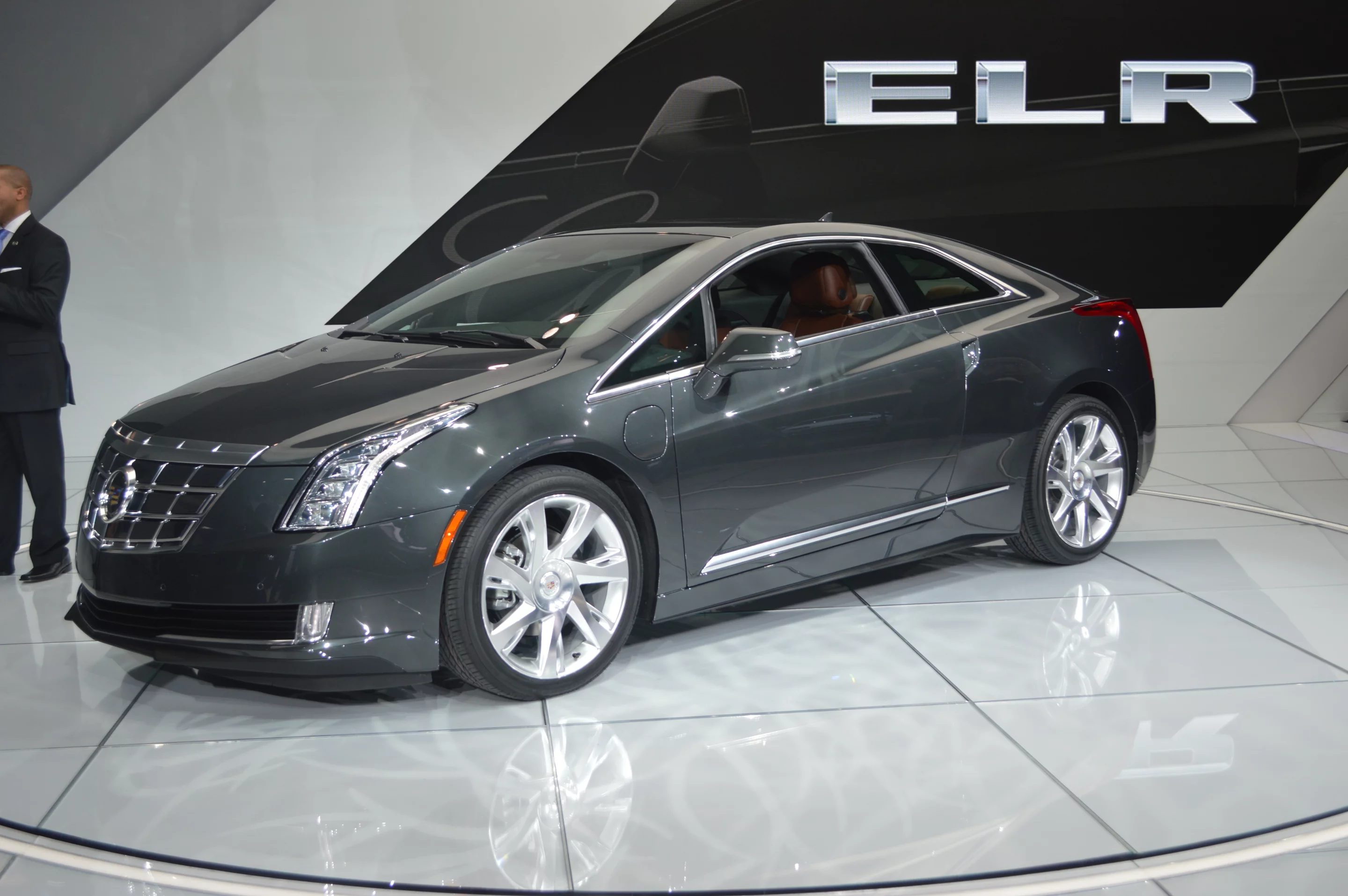 The Cadillac ELR plug-in hybrid debuts at NAIAS 2013