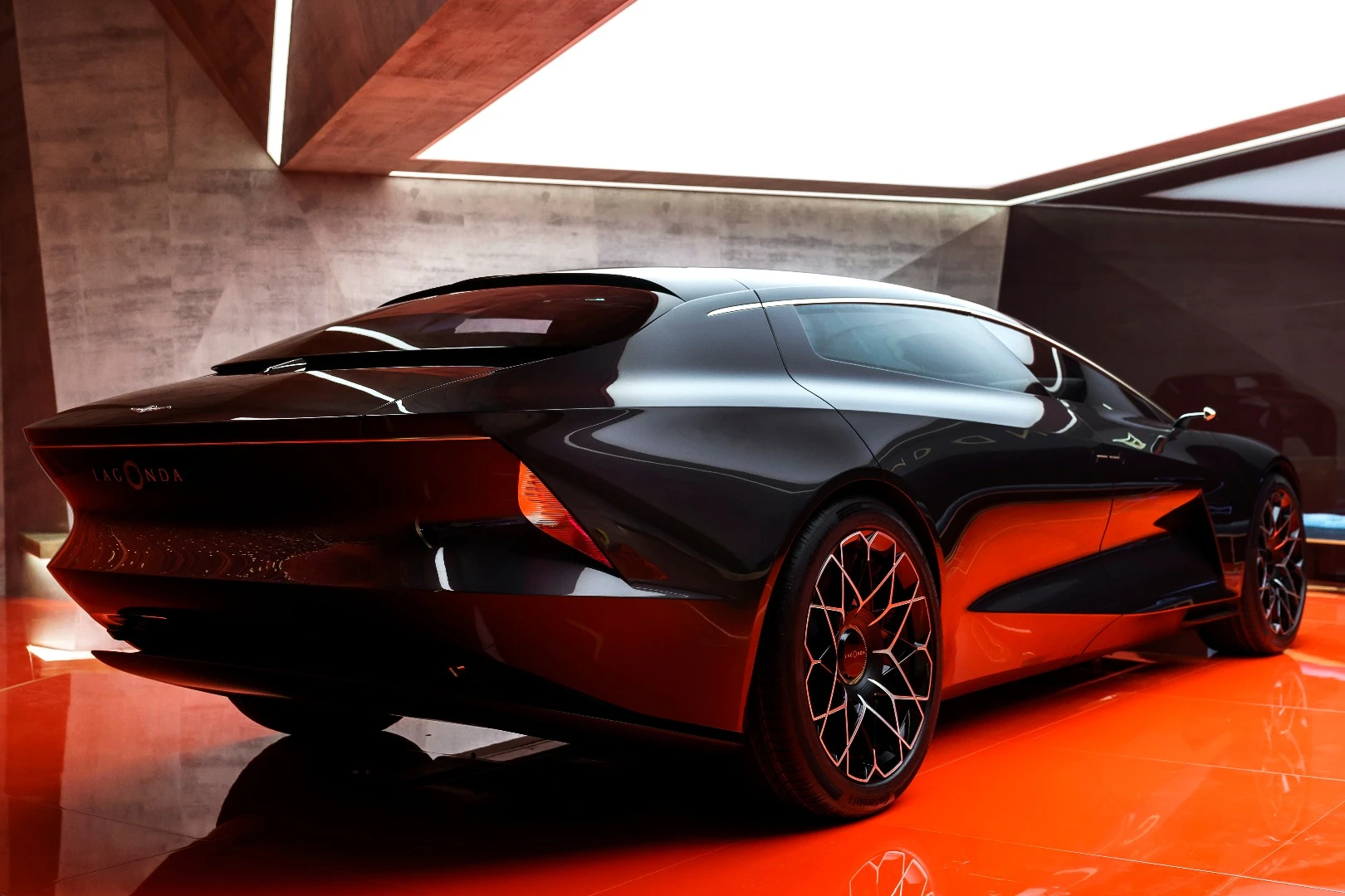 Aston Martin Lagonda Vision Concept