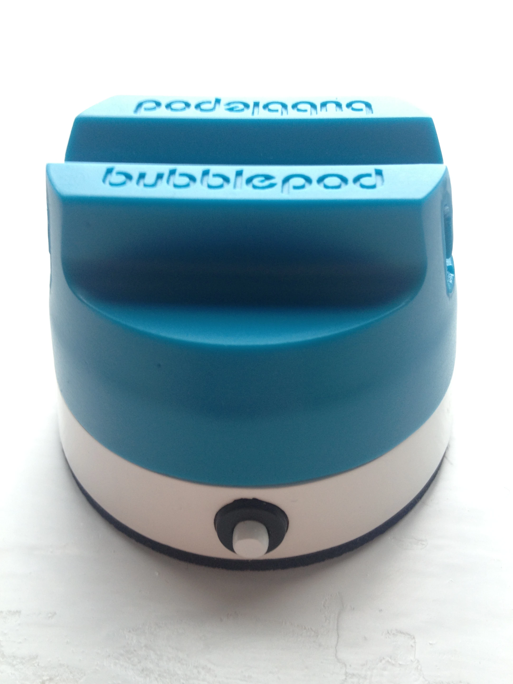Users simply wind the BubblePod up and press a button to start it rotating