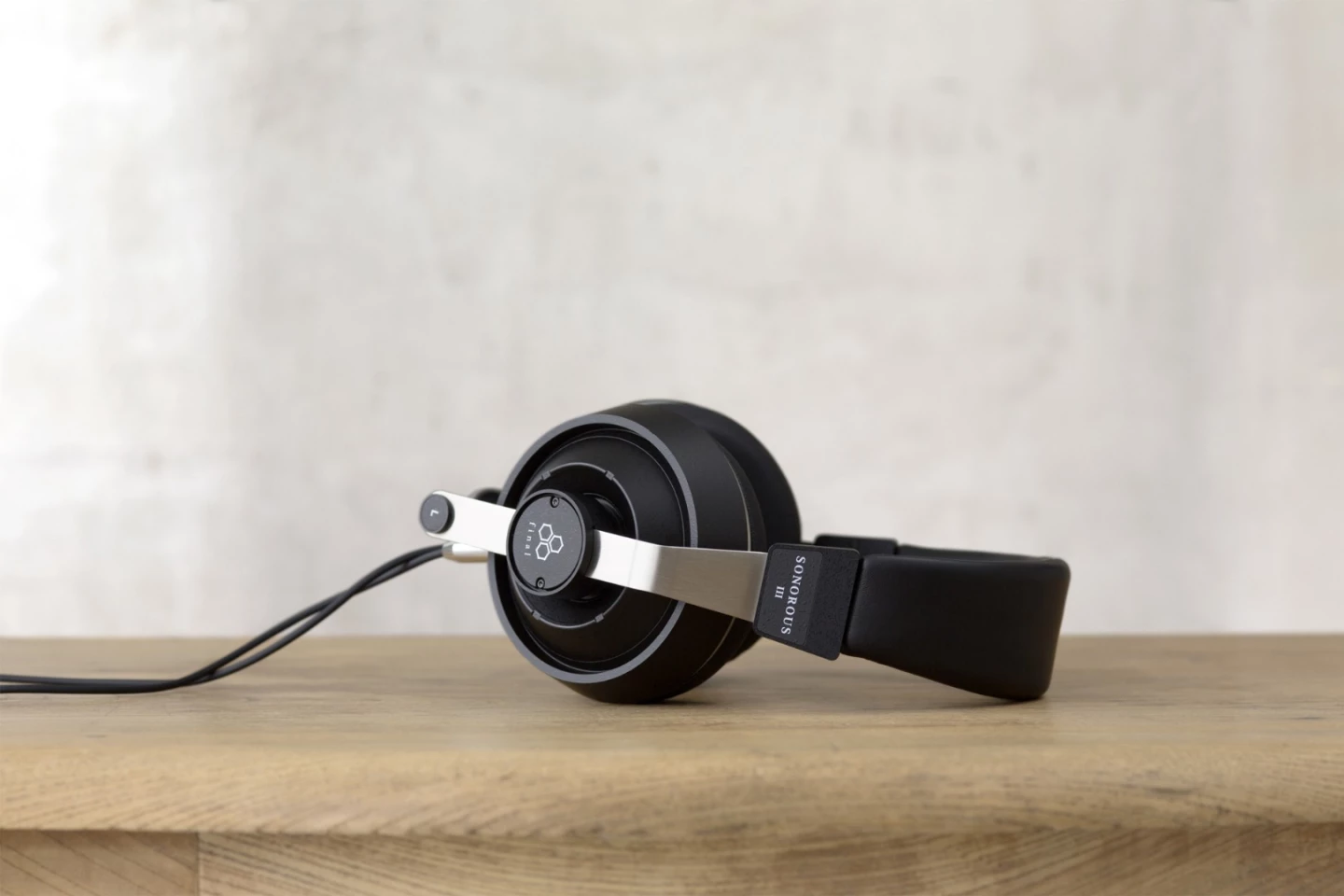 The Sonorous III headphones should be suitable for use with mobile music sources, with 16 ohm impedance and 105 dB/mW sensitivity