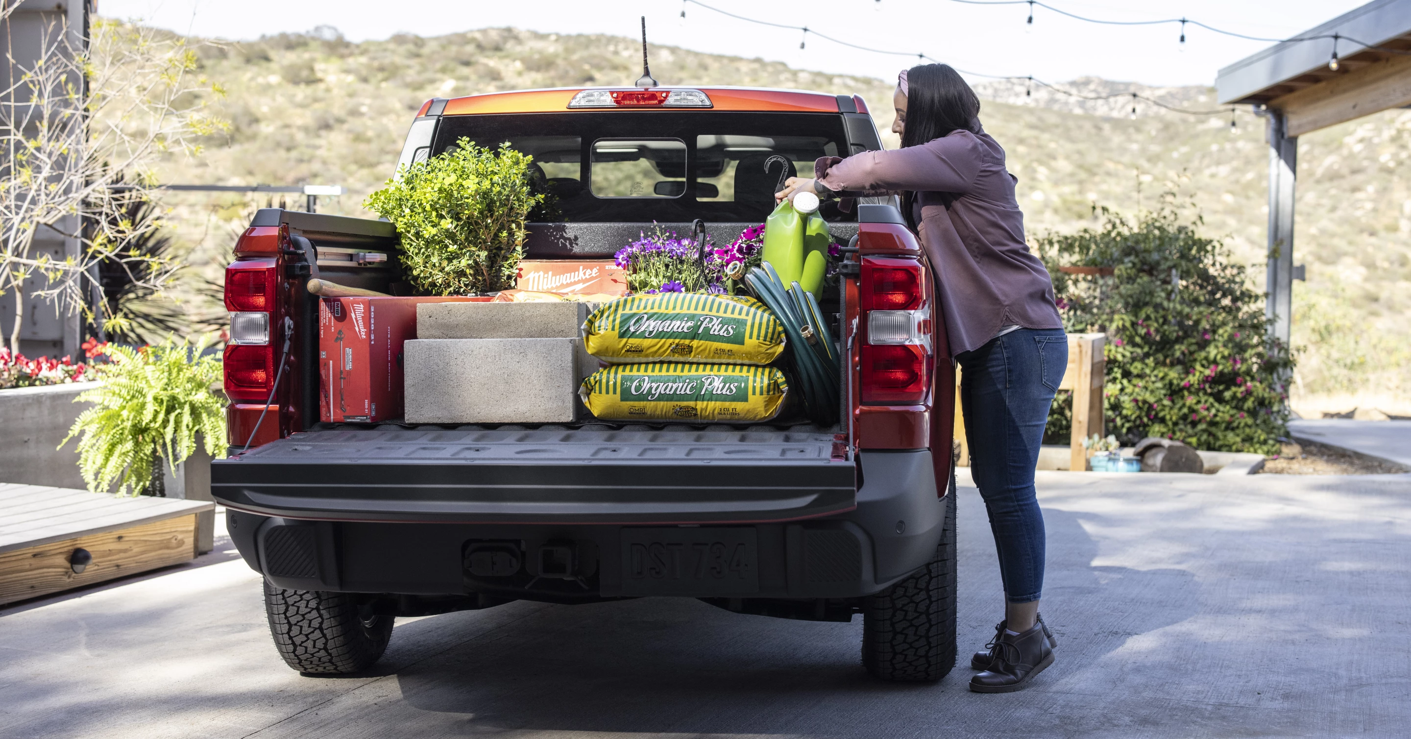 Payload in the Maverick's bed is rated at 1,500 lb (680 kg), with versatile tie-down and organization options available