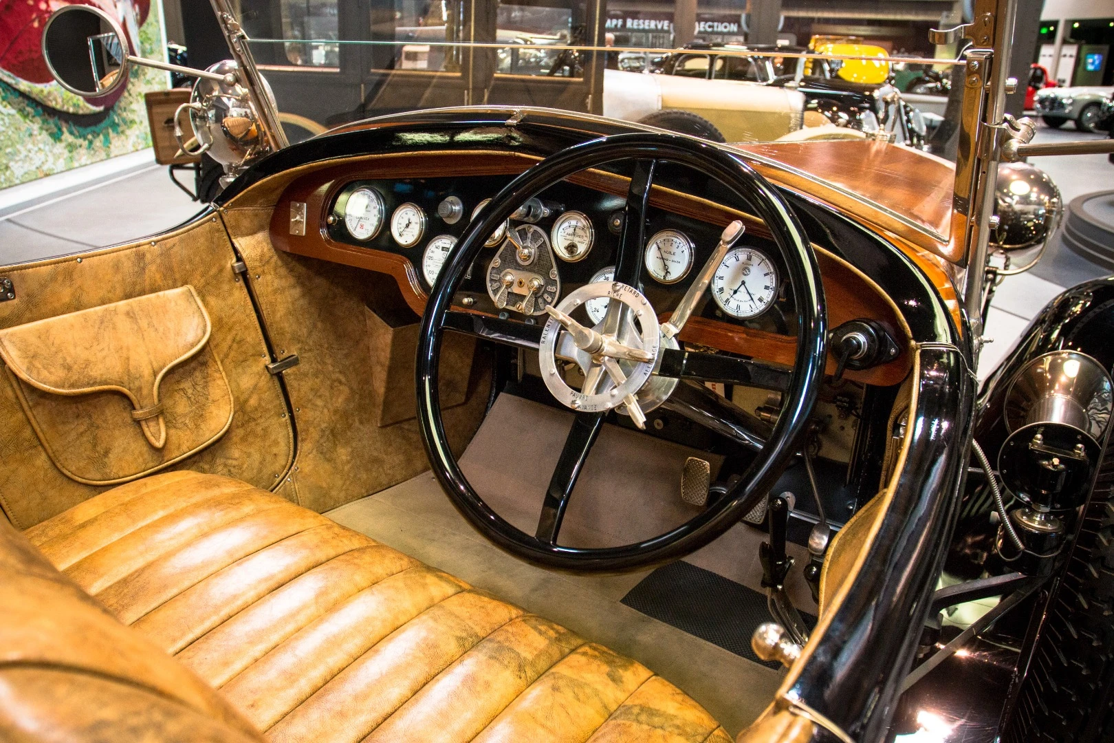 1922 Hispano-Suiza H6B Skiff-Torpedo: gorgeous interior