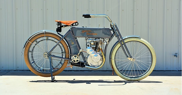 $55,000 – 1910 Harley-Davidson Belt Drive Single - Mecum Lot S66