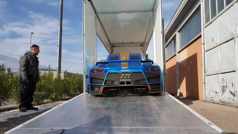 Mazzanti Evantra 771 loaded up and ready to head to Bologna