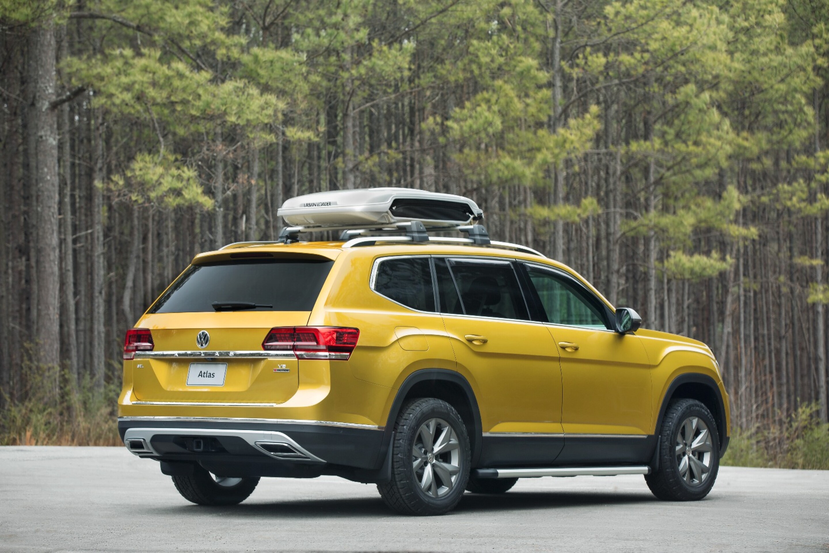 Volkswagen channels the poptop camper bus with accessorized Atlas