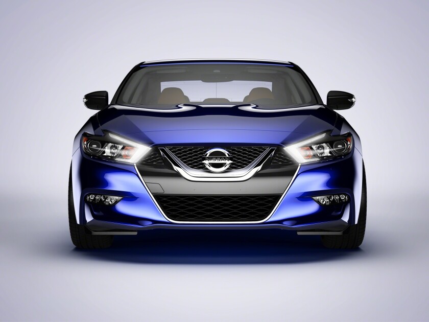 The 2016 Nissan Maxima front view