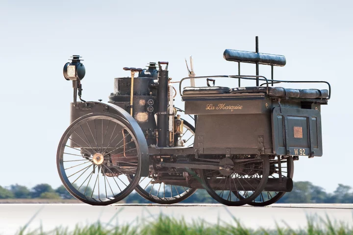 1884 De Dion Bouton et Trepardoux Dos-a-Dos Steam Runabout