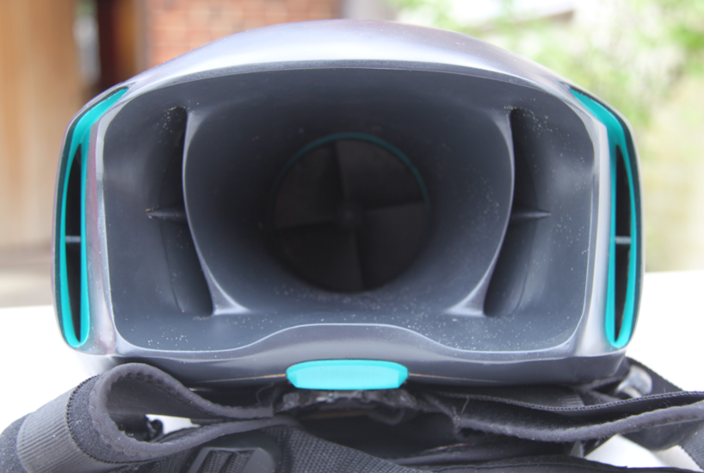 Student designs and builds underwater jetpack, aims to start production in 2019