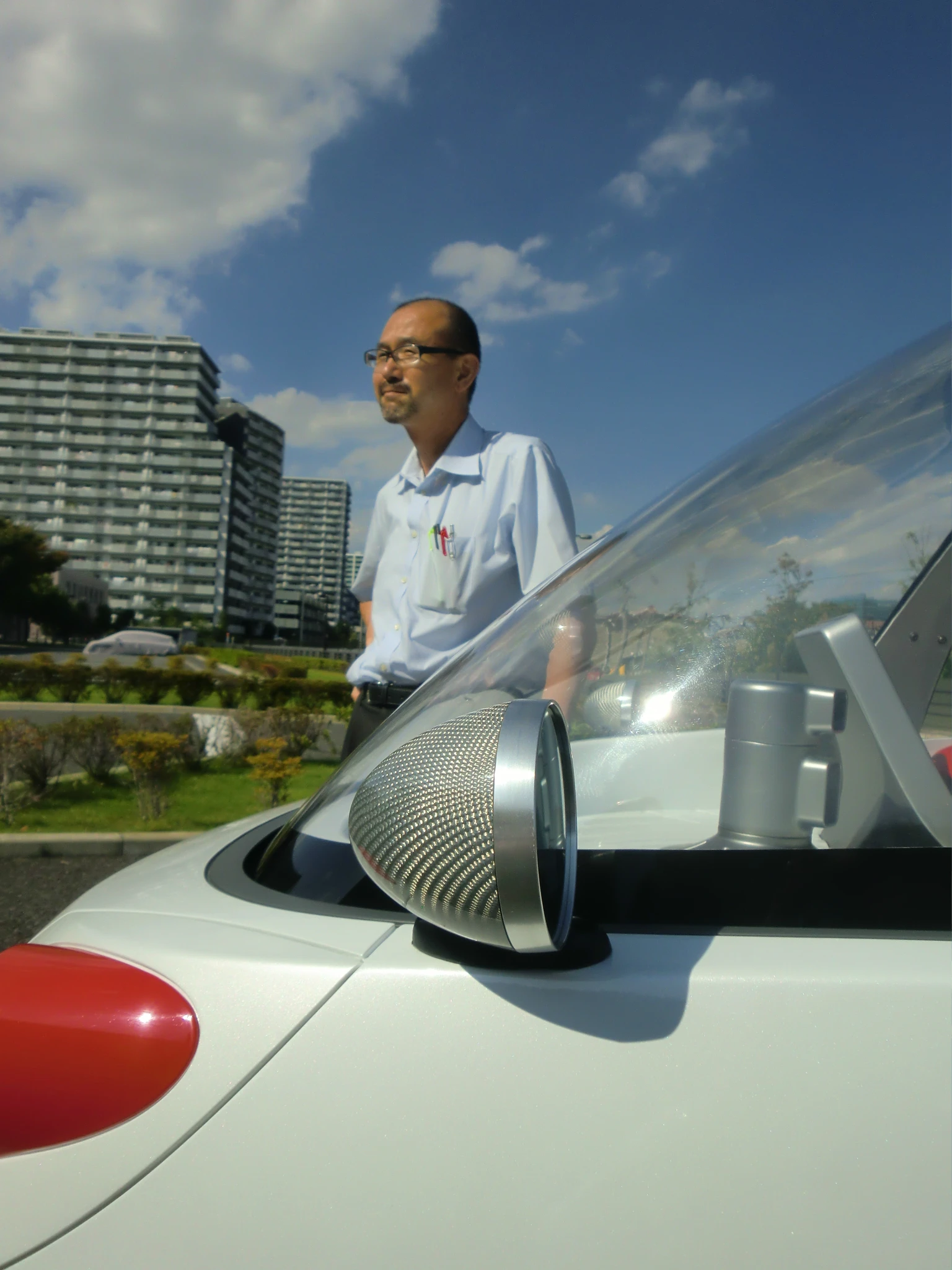 Hideo Tsurumaki's vision is for a city car that was capable of keeping you afloat and getting you back to shore in times of flooding (Photo: Stephen Clemenger/Gizmag.com)