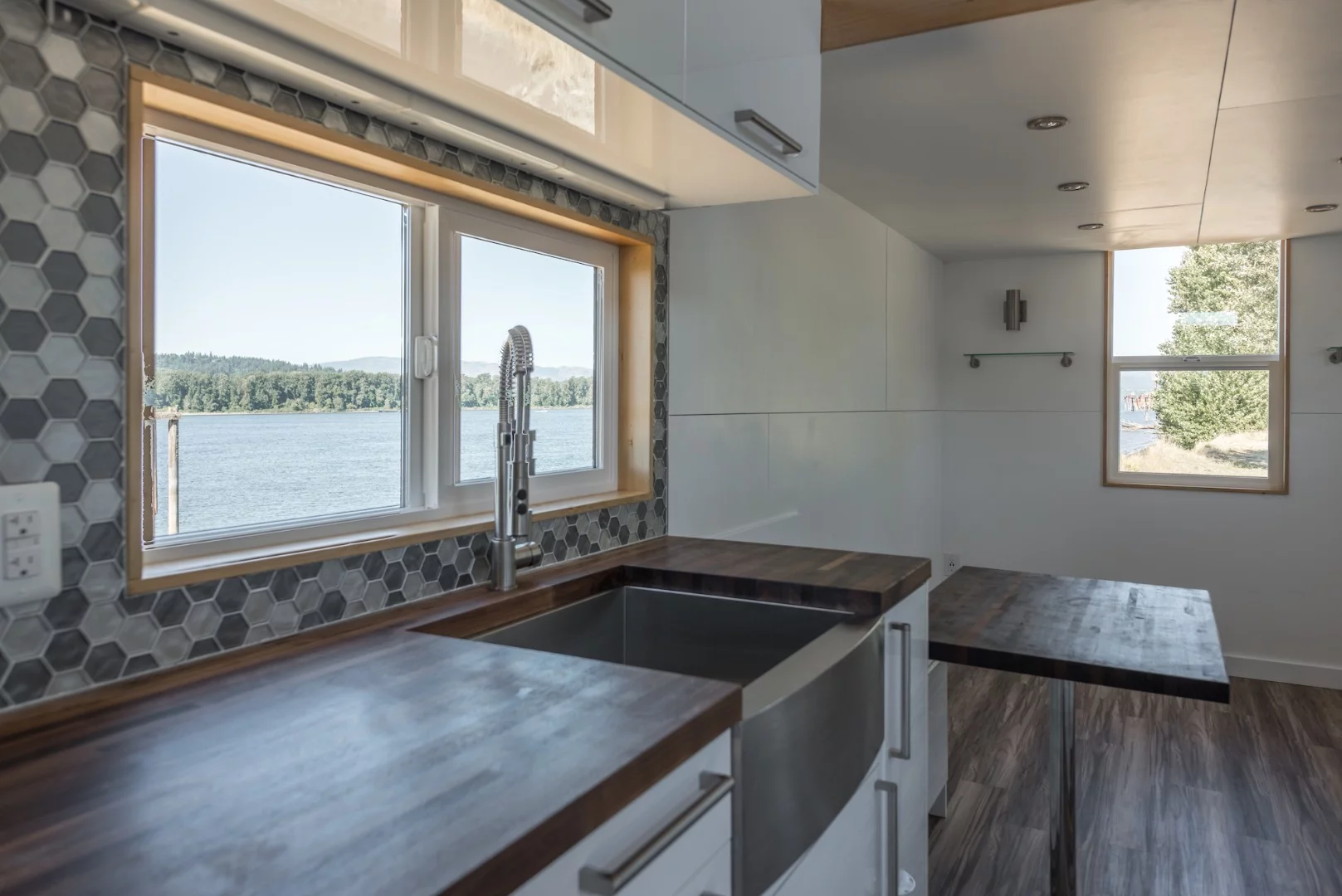 The Catalina's kitchen includes a four-burner range cooker and a fridge/freezer, in addition to sink, cabinet space and cupboards