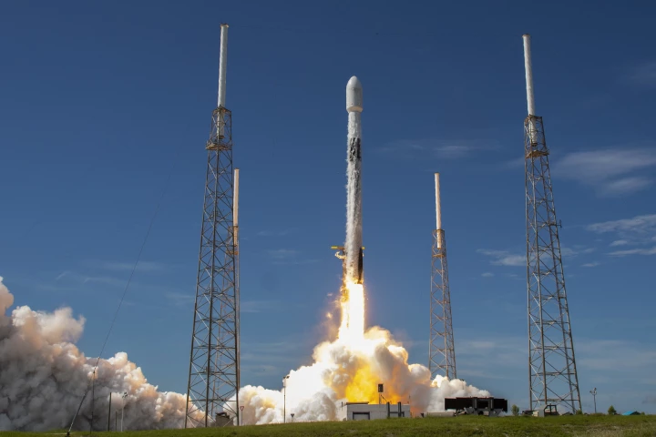 A Falcon 9 rocket lifts off for a record sixth time