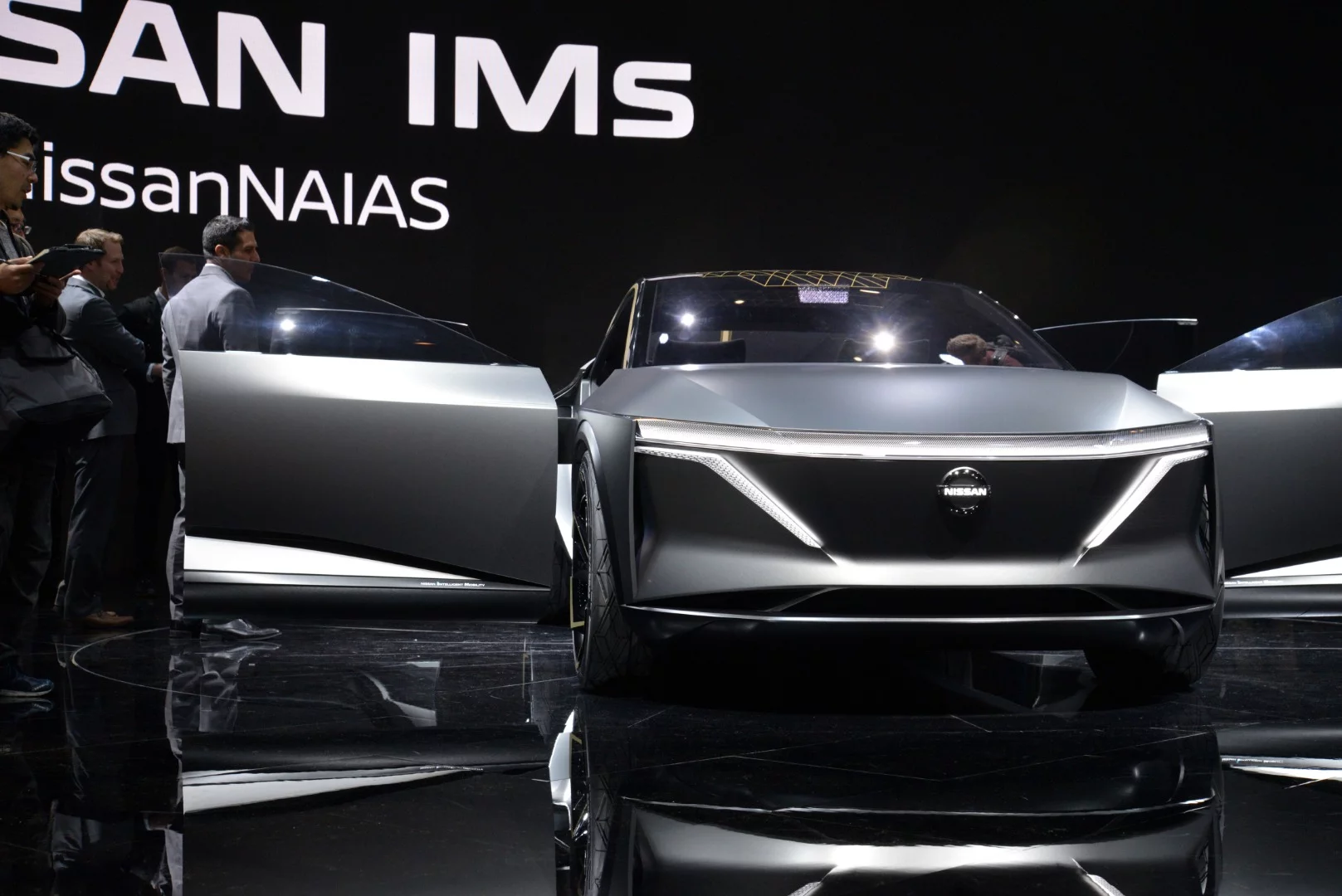 Making a world debut at the 2019 North American International Auto Show is the Nissan IMs EV concept