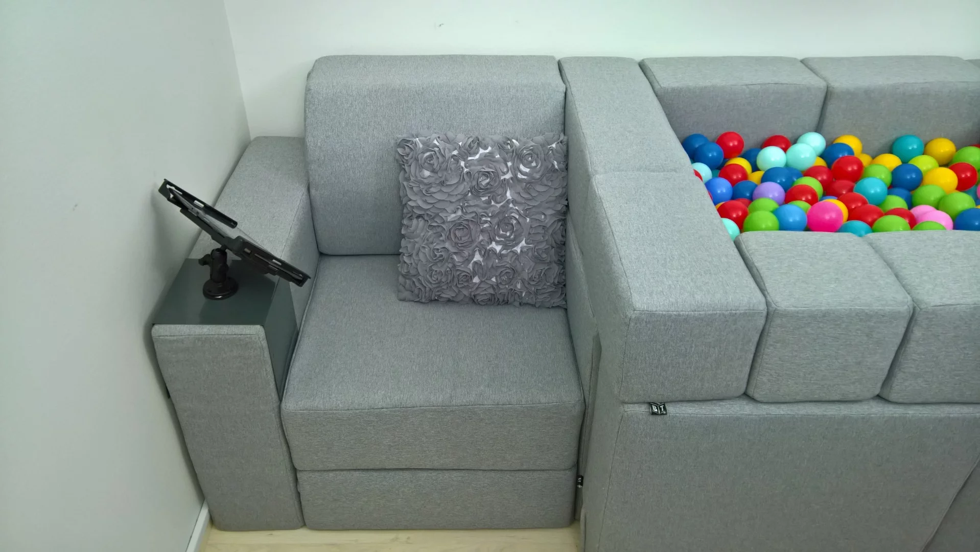 The idea was to provide a fun and innovative living room or bedroom for families with small children