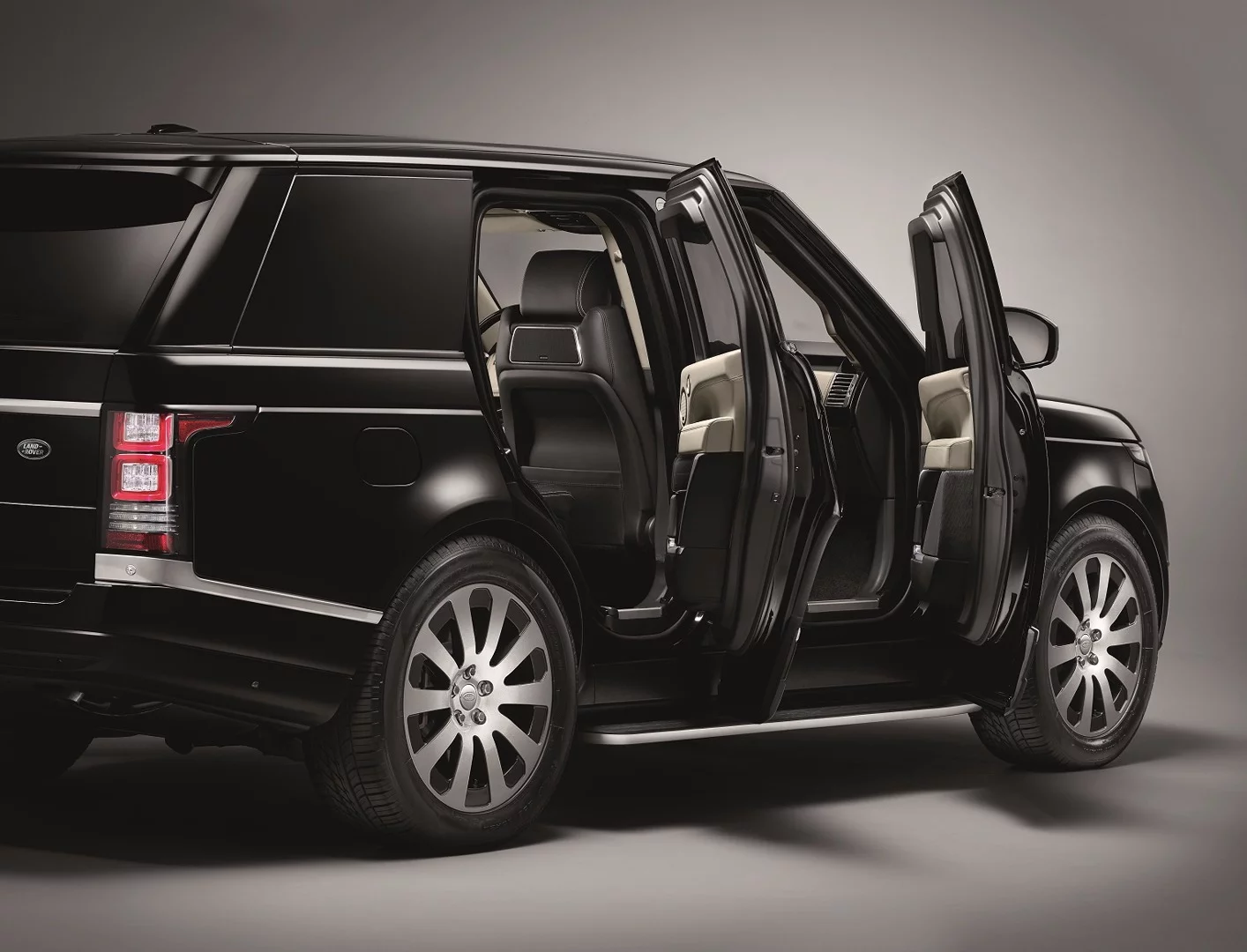 The Range Rover Sentinel has an armored steel cab