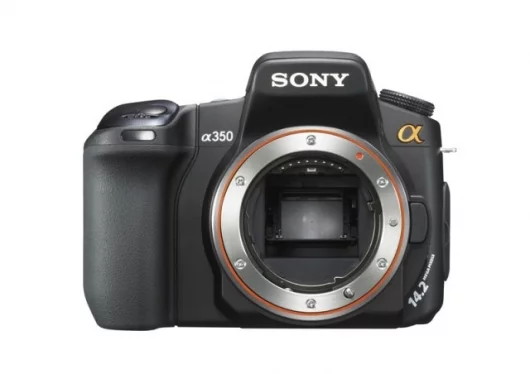 Sony's alpha 350 digital SLR