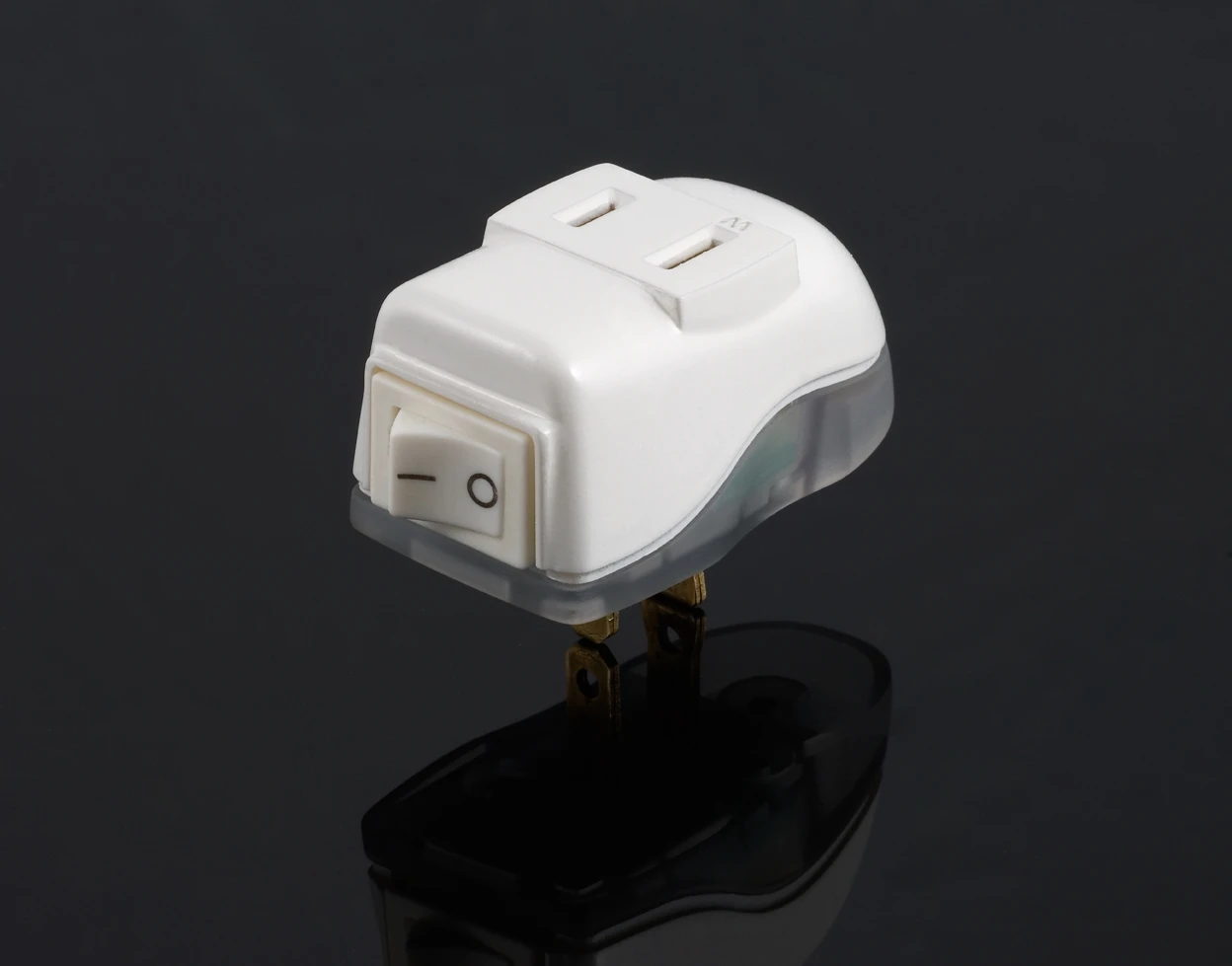 The OnPlug is essentially a single-outlet power bar, that keeps household electric devices from drawing phantom power (Photo: OnPlug Innovations)