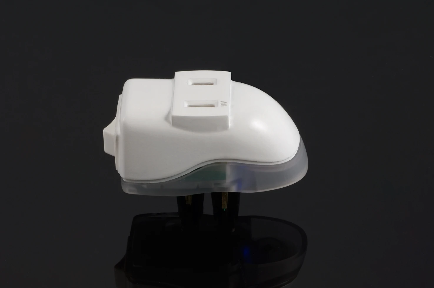 The OnPlug is essentially a single-outlet power bar, that keeps household electric devices from drawing phantom power (Photo: OnPlug Innovations)