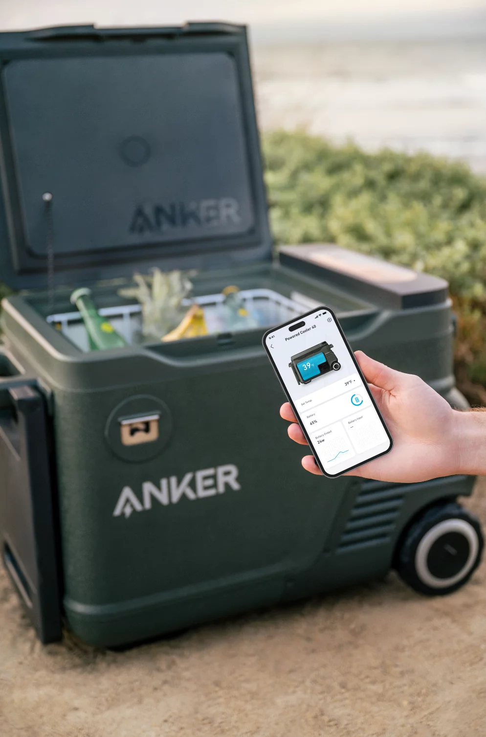 The mobile app opens the Anker EverFrost to remote monitoring and control