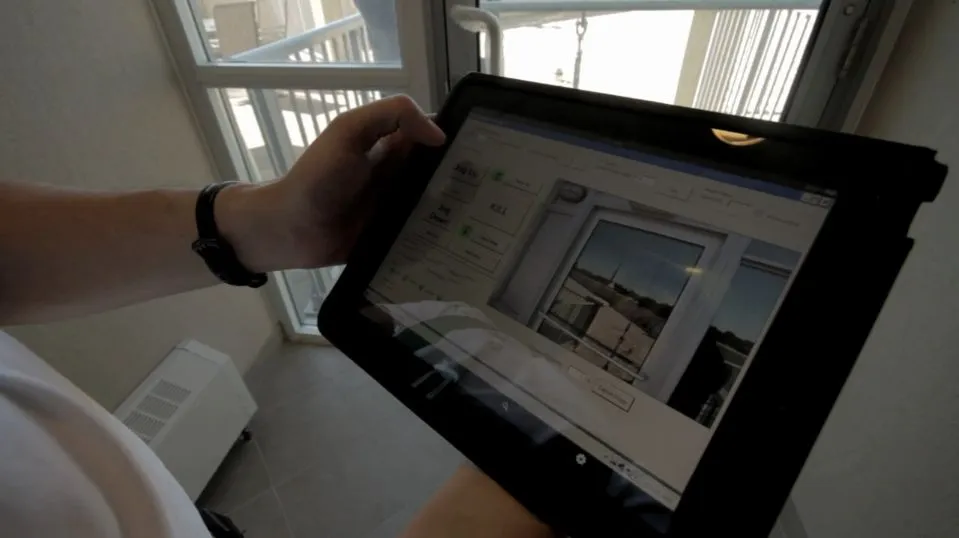 SAM's tablet-style control unit